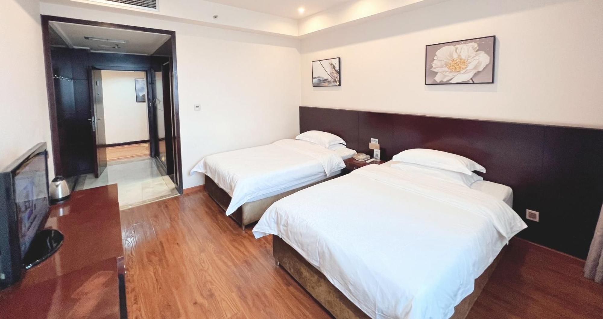 Chengdu Joyhub Cheer Hotel Shuangliu Екстер'єр фото